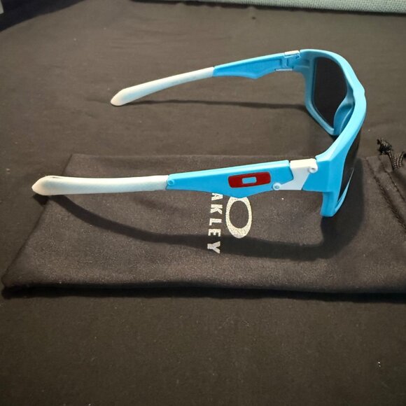 Oakley Jupiter Mens Sunglasses Black Lenses - Picture 5 of 8